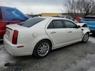 2011 Cadillac STS RWD z VIN 1G6DW6ED1B0111158, wystawiony jako Copart lot #87607715 z przebiegiem Nie podano mil oraz Szkoda całkowita • Salvage title. Historia ofert i sprzedaży dostępna na DreamBid. Obrazek 3.
