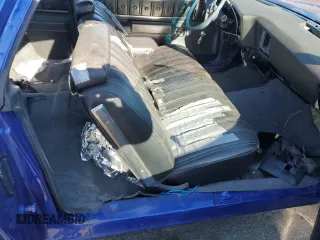 1977 Chevrolet Malibu с VIN 1D37L7Z468916, выставлен на аукционе Copart как лот 78491243 с пробегом Не указан миль и На запчасти • Non repairable. История ставок и продаж доступна на DreamBid. Изображение 10.
