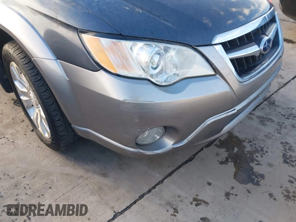 2009 Subaru Outback Ltd with VIN 4S4BP66C497321371, listed as a IAAI auction lot 42150110 with 150,459 mi miles. Bid and sale history available at carsss.com. Image 6.