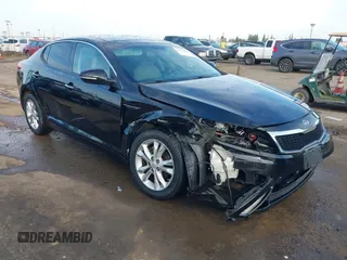 2012 Kia Optima EX with VIN 5XXGN4A7XCG083149, listed as a IAAI auction lot 41643843 with 131,726 mi miles. Bid and sale history available at carsss.com. Image 1.