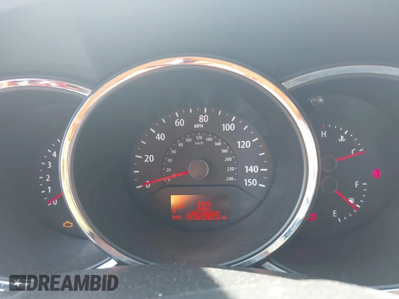 2013 Kia Sorento LX with VIN 5XYKT3A13DG408551, listed as a IAAI auction lot 42648422 with 126,985 mi miles and . Bid and sale history available at DreamBid. Image 7.