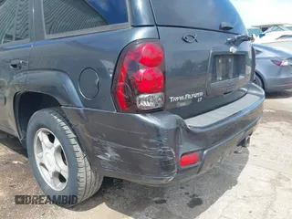 2006 Chevrolet TrailBlazer LS with VIN 1GNDT13S562202185, listed as a IAAI auction lot 42206520 with 192,049 mi miles and . Bid and sale history available at DreamBid. Image 6.