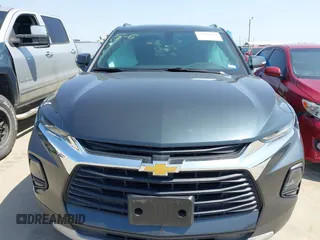 2019 Chevrolet Blazer z VIN 3GNKBDRS7KS590179, wystawiony jako IAAI lot #42209680 z przebiegiem 50 345 mil mil oraz . Historia ofert i sprzedaży dostępna na DreamBid. Obrazek 12.