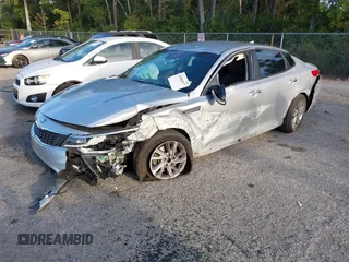 2020 Kia Optima SE z VIN 5XXGT4L33LG438808, wystawiony jako IAAI lot #41901977 z przebiegiem 111 126 mil mil oraz . Historia ofert i sprzedaży dostępna na DreamBid. Obrazek 20.