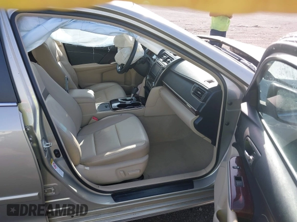 2013 Toyota Camry L with VIN 4T1BF1FK4DU680548, listed as a IAAI auction lot 41779953 with 1 mi miles. Bid and sale history available at carsss.com. Image 5.