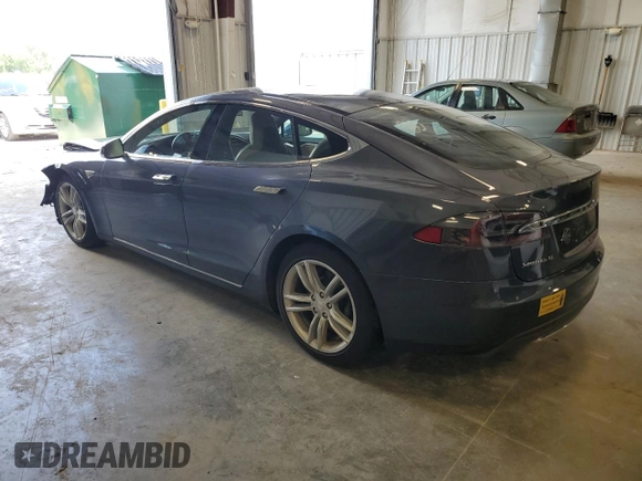 2016 Tesla Model S 90D with VIN 5YJSA1E26GF126607, listed as a Copart auction lot 61333845 with 132,222 mi miles and Non repairable. Bid and sale history available at DreamBid. Image 2.