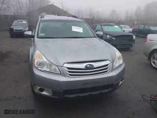 2011 Subaru Outback 2.5i Prem AWP with VIN 4S4BRBCC9B3338350, listed as a IAAI auction lot 41864875 with 115,993 mi miles. Bid and sale history available at carsss.com. Image 12.