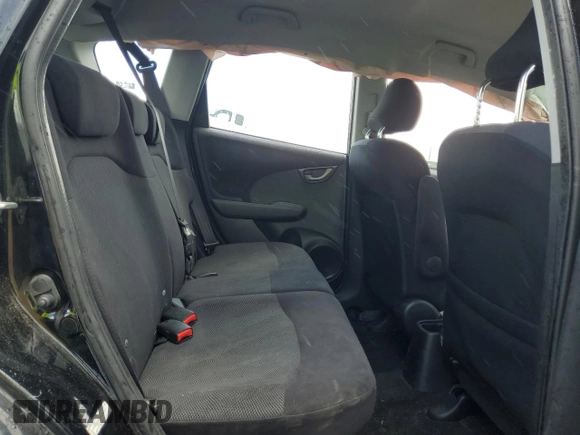 2009 Honda Fit Sport z VIN JHMGE88409S050001, wystawiony jako Copart lot #56575235 z przebiegiem Nie podano mil oraz Nie do naprawy • Non repairable. Historia ofert i sprzedaży dostępna na DreamBid. Obrazek 10.