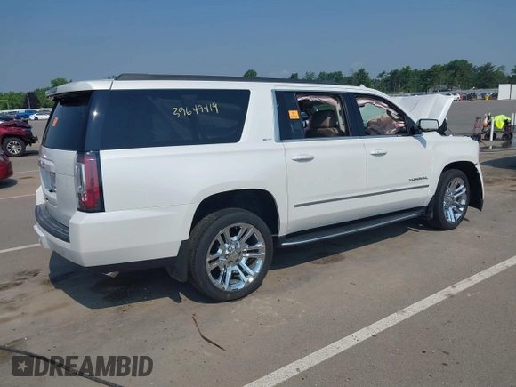2017 GMC Yukon XL SLT with VIN 1GKS2GKC8HR384902, listed as a IAAI auction lot 39649419 with 27,260 mi miles. Bid and sale history available at carsss.com. Image 4.