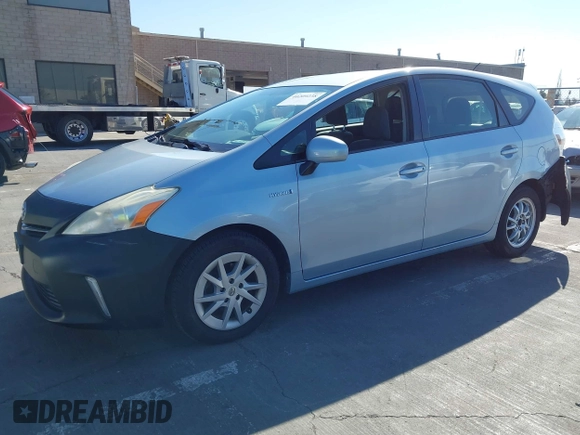 2013 Toyota Prius Two with VIN JTDZN3EU2D3273418, listed as a IAAI auction lot 40209238 with 138,606 mi miles and . Bid and sale history available at carsss.com. Image 2.