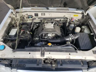 1998 Isuzu Trooper S with VIN JACDJ58X2W7904783, listed as a Copart auction lot 86781754 with 175,643 mi miles and Clean title. Bid and sale history available at DreamBid. Image 11.