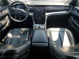 2024 Jeep Grand Cherokee z VIN 1C4RJYB62RC120284, wystawiony jako Copart lot #60720055 z przebiegiem 34 295 mil mil oraz Czysty tytuł • Clean title. Historia ofert i sprzedaży dostępna na DreamBid. Obrazek 8.