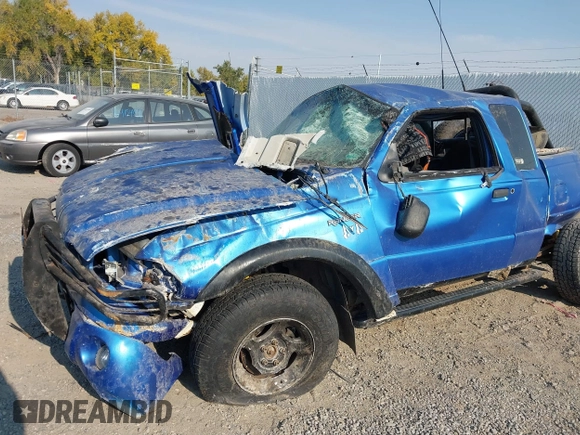 2001 Ford Ranger XL Fleet with VIN 1FTZR15E41TA37401, listed as a IAAI auction lot 40584500 with 1 mi miles. Bid and sale history available at carsss.com. Image 11.