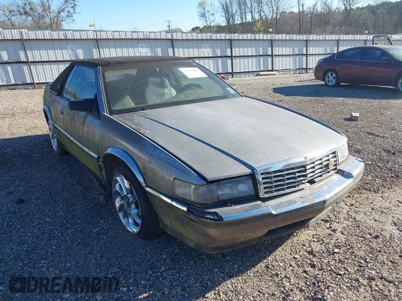 1992 Cadillac Seville z VIN 1G6EL13B2N0612154, wystawiony jako IAAI lot #41757101 z przebiegiem Nie podano mil oraz . Historia ofert i sprzedaży dostępna na DreamBid. Obrazek 15.
