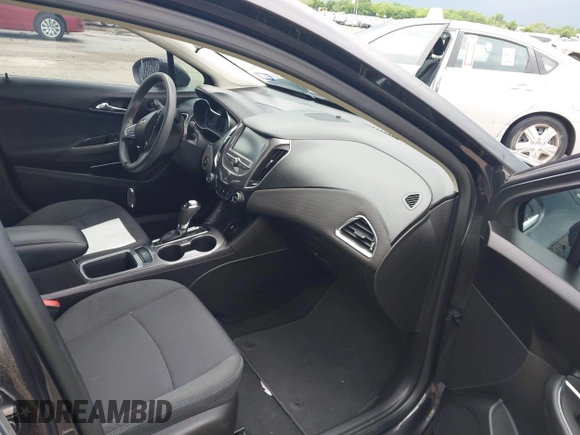 2017 Chevrolet Cruze LT with VIN 1G1BE5SM5H7151791, listed as a IAAI auction lot 42165976 with 70,044 mi miles and . Bid and sale history available at DreamBid. Image 5.