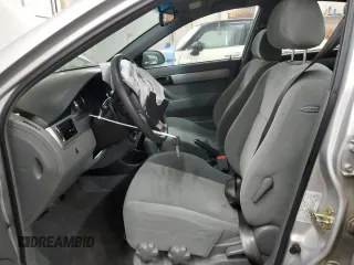 2005 Suzuki Forenza S z VIN KL5JD56Z85K195763, wystawiony jako Copart lot #75531224 z przebiegiem 33 368 mil mil oraz Szkody całkowita. Historia ofert i sprzedaży dostępna na DreamBid. Obrazek 7.