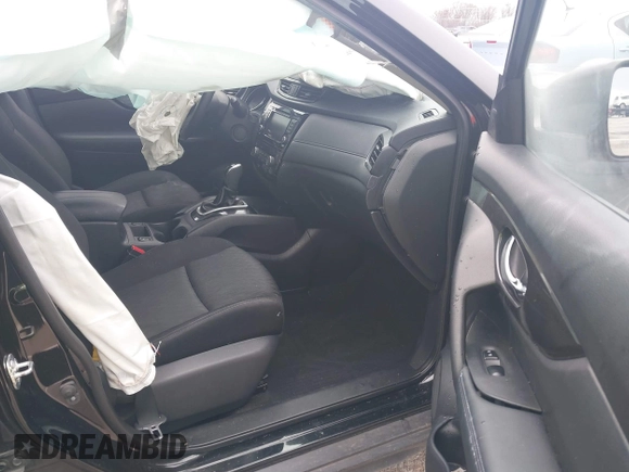 2019 Nissan Rogue SV with VIN KNMAT2MT5KP529837, listed as a IAAI auction lot 41228285 with 99,527 mi miles. Bid and sale history available at carsss.com. Image 5.