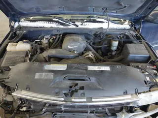 2001 Chevrolet Tahoe LS with VIN 1GNEK13TX1R108982, listed as a IAAI auction lot 41622297 with 202,013 mi miles. Bid and sale history available at carsss.com. Image 10.