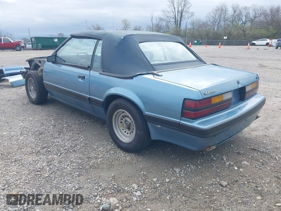 1985 Ford Mustang with VIN 1FABP27M5FF176417, listed as a IAAI auction lot 41937276 with 83,359 mi miles and . Bid and sale history available at DreamBid. Image 3.
