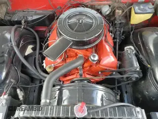 1961 Chevrolet Impala с VIN 11837A184419, выставлен на аукционе Copart как лот 82101184 с пробегом 41 000 миль миль и Чистый • Clean title. История ставок и продаж доступна на DreamBid. Изображение 13.