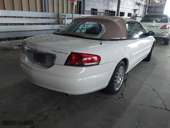 2004 Chrysler Sebring LXi with VIN 1C3EL55R34N359745, listed as a IAAI auction lot 41616811 with 150,321 mi miles. Bid and sale history available at carsss.com. Image 4.