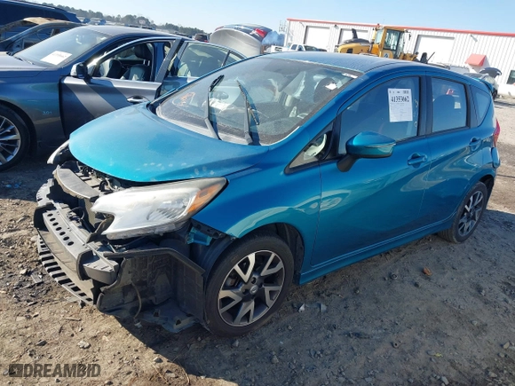 2015 Nissan Versa Note S with VIN 3N1CE2CP3FL439193, listed as a IAAI auction lot 41353062 with 98,790 mi miles. Bid and sale history available at carsss.com. Image 18.