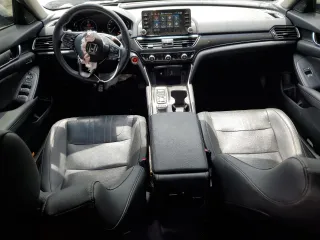 2019 Honda Accord Touring with VIN 1HGCV2F94KA033470, listed as a Copart auction lot 54339055 with 141,331 mi miles and Salvage title. Bid and sale history available at DreamBid. Image 8.