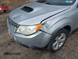 2011 Subaru Forester XT Touring с VIN JF2SHGGCXBH738260, выставлен на аукционе IAAI как лот 42002822 с пробегом 147 256 миль миль и . История ставок и продаж доступна на DreamBid. Изображение 6.