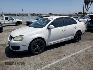 2009 Volkswagen Jetta S with VIN 3VWJZ71K19M149379, listed as a Copart auction lot 61503305 with 155,823 mi miles and Clean title. Bid and sale history available at DreamBid. Image 1.