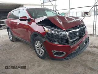 2017 Kia Sorento LX z VIN 5XYPGDA54HG219318, wystawiony jako IAAI lot #41635804 z przebiegiem 140 039 mil mil oraz . Historia ofert i sprzedaży dostępna na DreamBid. Obrazek 1.