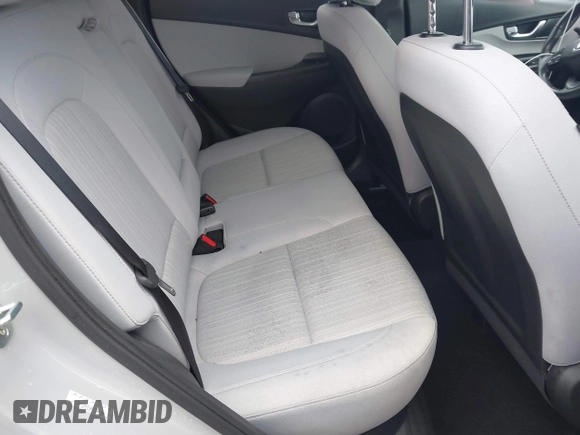2022 Hyundai Kona SEL with VIN KM8K32AB6NU766385, listed as a IAAI auction lot 40500060 with 18,914 mi miles and . Bid and sale history available at DreamBid. Image 8.