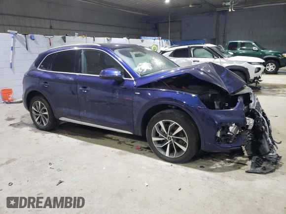 2023 Audi Q5 S line Prestige with VIN WA1FAAFY2P2163638, listed as a Copart auction lot 88689055 with 12,755 mi miles and Salvage Title. Bid and sale history available at carsss.com. Image 4.