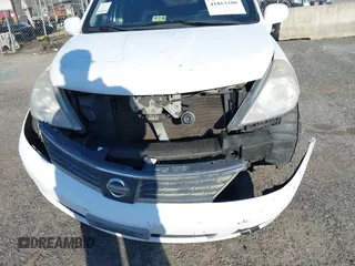 2009 Nissan Versa 1.8 SL with VIN 3N1BC13E99L476571, listed as a IAAI auction lot 41863208 with 1 mi miles. Bid and sale history available at carsss.com. Image 10.