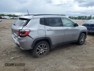 2019 Jeep Compass Altitude with VIN 3C4NJCBB8KT832713, listed as a Copart auction lot 57109145 with 129,695 mi miles and Salvage title. Bid and sale history available at DreamBid. Image 3.