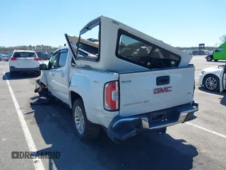 2018 GMC Canyon 4WD SLT z VIN 1GTG6DEN1J1146038, wystawiony jako IAAI lot #42069492 z przebiegiem 63 316 mil mil oraz . Historia ofert i sprzedaży dostępna na DreamBid. Obrazek 3.