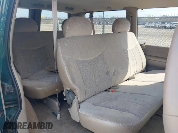 2002 Chevrolet Astro with VIN 1GNDM19X12B109545, listed as a IAAI auction lot 41513777 with 72,638 mi miles. Bid and sale history available at carsss.com. Image 8.