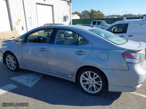 2010 Lexus HS 250h with VIN JTHBB1BA1A2025945, listed as a IAAI auction lot 41657058 with NaN miles. Bid and sale history available at carsss.com. Image 14.
