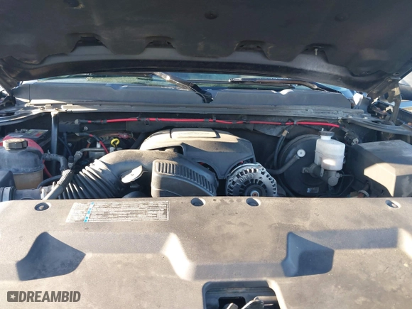 2008 Chevrolet Silverado 1500 LTZ with VIN 3GCEK13Y68G261227, listed as a IAAI auction lot 41524292 with 484,220 mi miles. Bid and sale history available at carsss.com. Image 10.