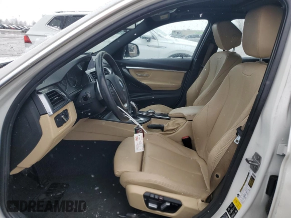 2017 BMW 3 Series 330i xDrive with VIN WBA8D9G50HNU59800, listed as a Copart auction lot 44417915 with 61,809 mi miles and Clean title. Bid and sale history available at DreamBid. Image 7.