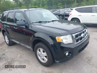 2010 Ford Escape XLT с VIN 1FMCU0D79AKB11463, выставлен на аукционе IAAI как лот 42309596 с пробегом 231 490 миль миль и . История ставок и продаж доступна на DreamBid. Изображение 1.