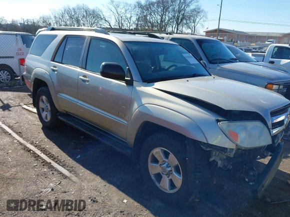2005 Toyota 4Runner SR5 with VIN JTEBT14R050051404, listed as a IAAI auction lot 41333648 with 413,375 mi miles and . Bid and sale history available at DreamBid. Image 1.
