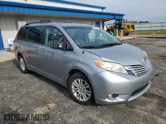 2011 Toyota Sienna XLE AAS with VIN 5TDYK3DC8BS158637, listed as a Copart auction lot 54332035 with 265,389 mi miles and Non Repairable. Bid and sale history available at carsss.com. Image 4.
