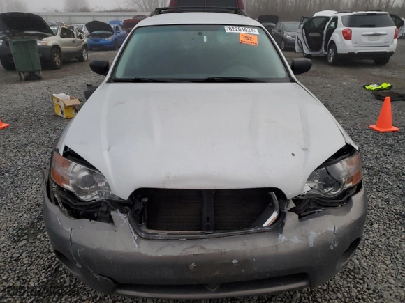 2005 Subaru Legacy Wagon (Natl) Outback with VIN 4S4BP61C157327971, listed as a Copart auction lot 82201024 with 264,227 mi miles and Salvage Title. Bid and sale history available at carsss.com. Image 5.