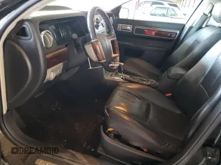 2008 Lincoln MKZ z VIN 3LNHM26TX8R646805, wystawiony jako Copart lot #57482325 z przebiegiem 124 200 mil mil oraz Szkoda całkowita • Salvage title. Historia ofert i sprzedaży dostępna na DreamBid. Obrazek 7.