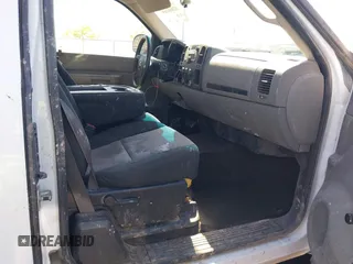 2007 Chevrolet Silverado 1500 Work Truck with VIN 2GCEC19C571616257, listed as a IAAI auction lot 42066169 with 217,635 mi miles and . Bid and sale history available at DreamBid. Image 5.