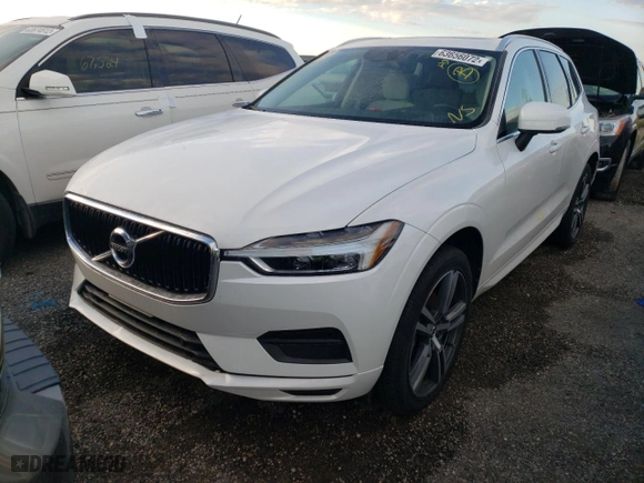 2020 Volvo XC60 Momentum with VIN YV4102DK4L1559865, listed as a Copart auction lot 63656072 with 0 mi miles. Bid and sale history available at carsss.com. Image 2.