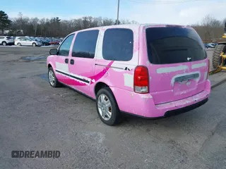 2006 Chevrolet Uplander LS Fleet with VIN 1GNDV23L76D138499, listed as a IAAI auction lot 41241378 with Not Provided miles. Bid and sale history available at carsss.com. Image 3.