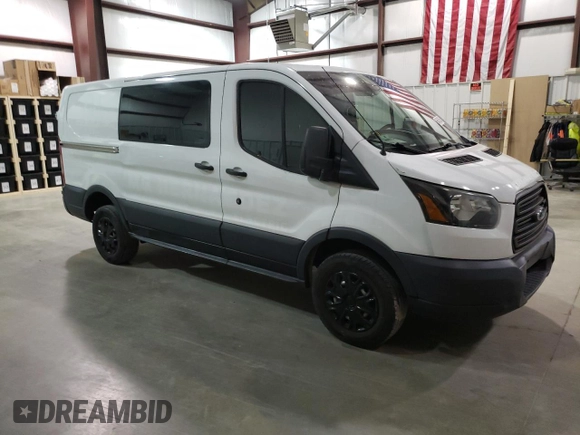 2015 Ford Transit Cargo z VIN 1FTNR1YM7FKB03812, wystawiony jako Copart lot #56453835 z przebiegiem 139 412 mil mil oraz Czysty tytuł • Clean title. Historia ofert i sprzedaży dostępna na DreamBid. Obrazek 4.