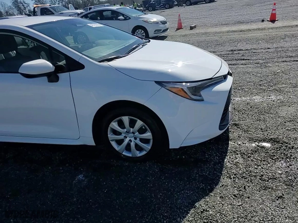 2024 Toyota Corolla Hybrid LE with VIN JTDBCMFE0R3058177, listed as a Copart auction lot 48788565 with 23,647 mi miles and Salvage Title. Bid and sale history available at carsss.com. Image 13.