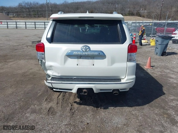 2012 Toyota 4Runner SR5 with VIN JTEBU5JR4C5082017, listed as a IAAI auction lot 41777309 with 93,443 mi miles. Bid and sale history available at carsss.com. Image 16.